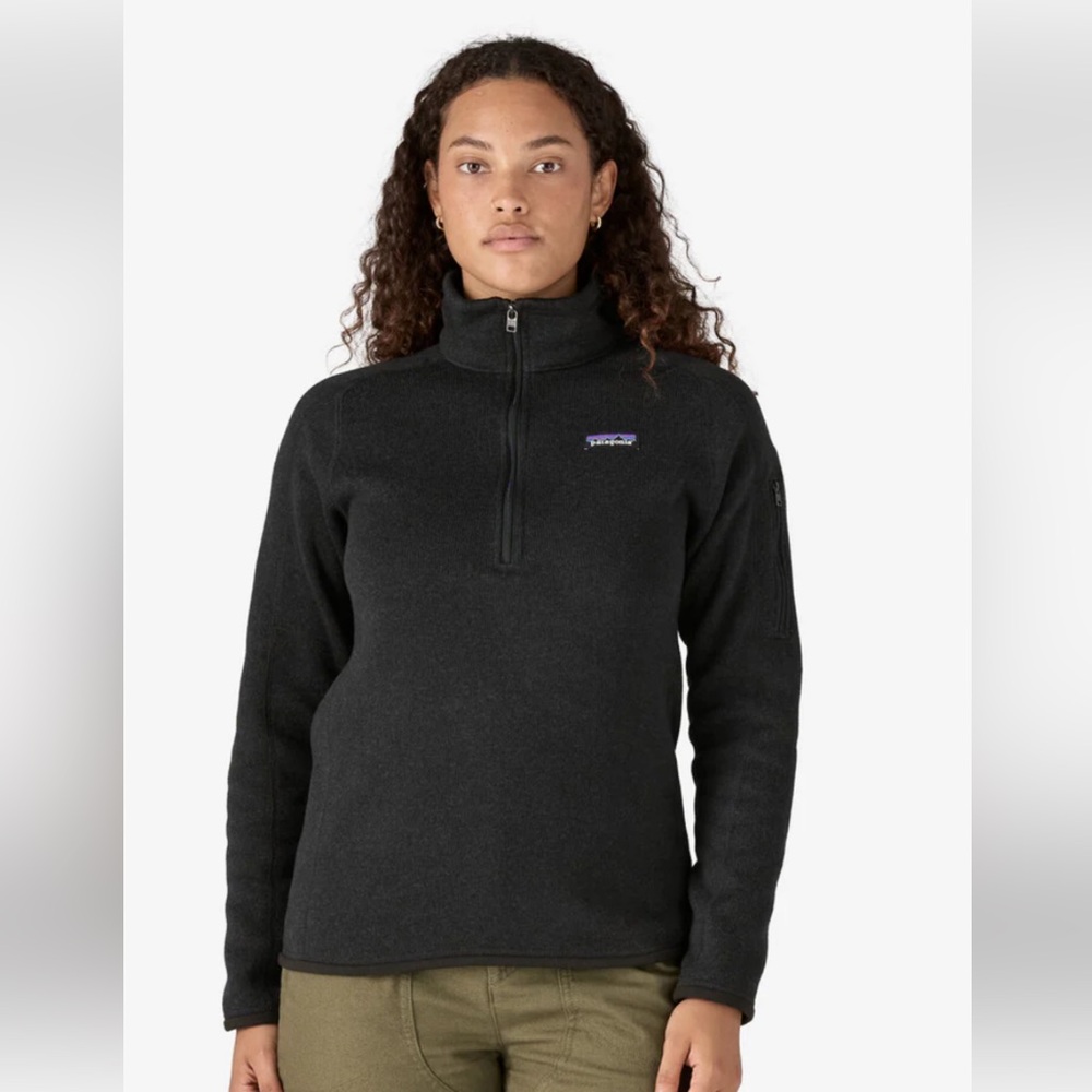 Ladies Patagonia synchilla Black Fleece Pullover half zip size m